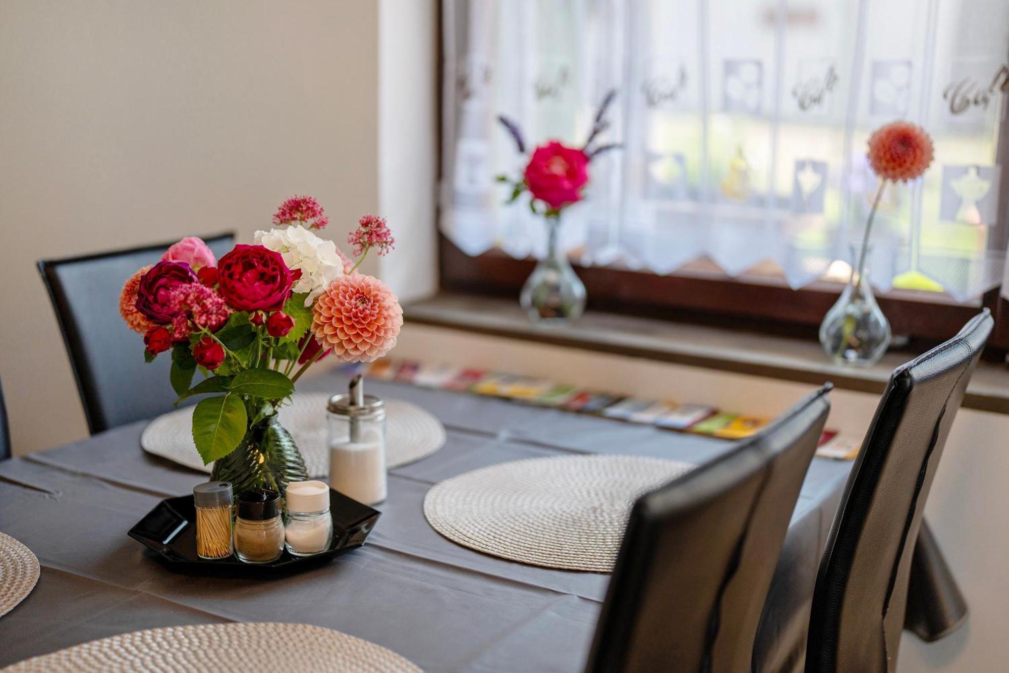 Ferienwohnung Luna ヘルボルツハイム エクステリア 写真